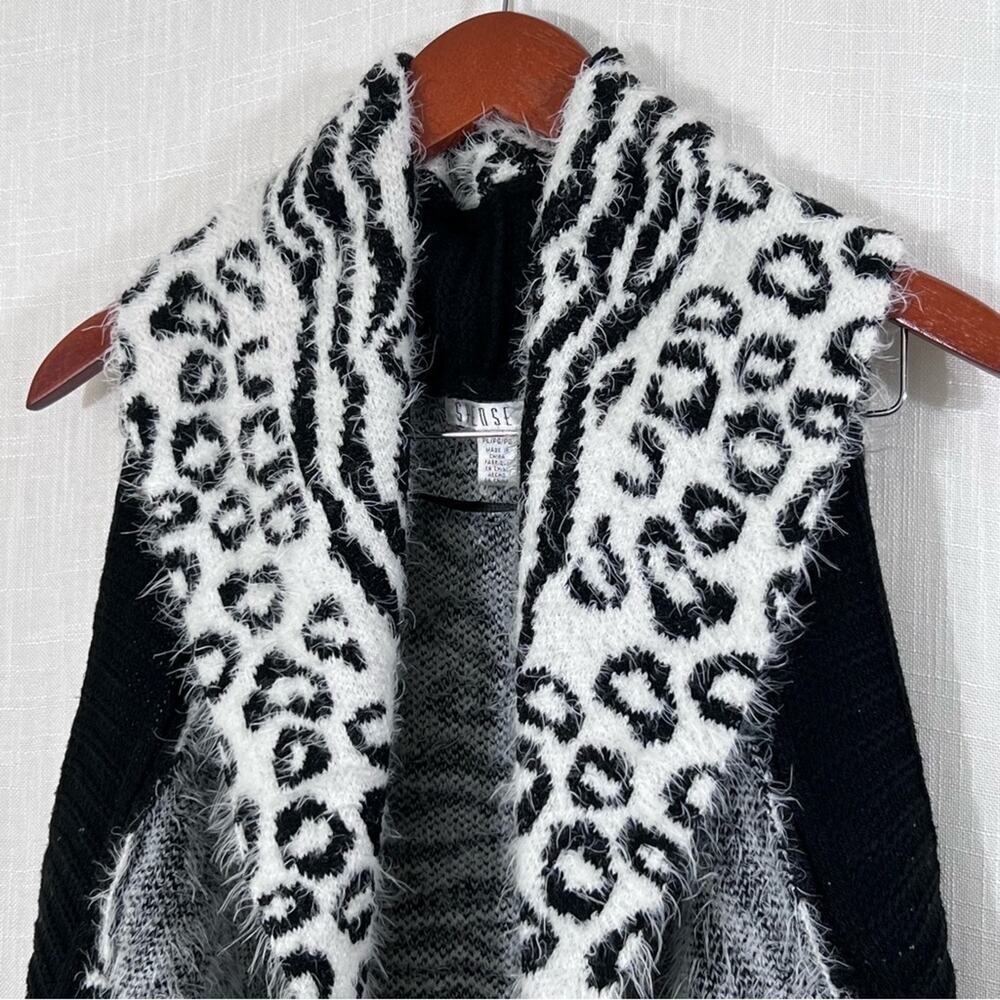 Spense Fuzzy Animal Print Soft Swag Sweater Vest Cardigan Size LP - Picture 4 of 12